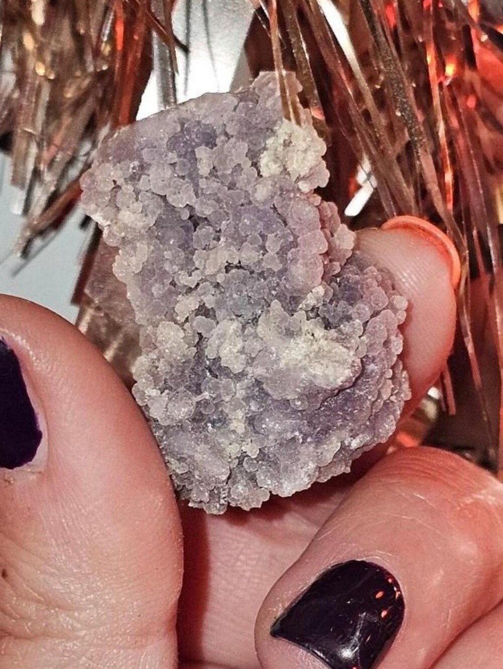 👻ON SALE FOR $36🎃BOOTIFUL SPARKLY HIGH GRADE RAW GRAPE AGATE SPECIMEN🖤NEW!🎃